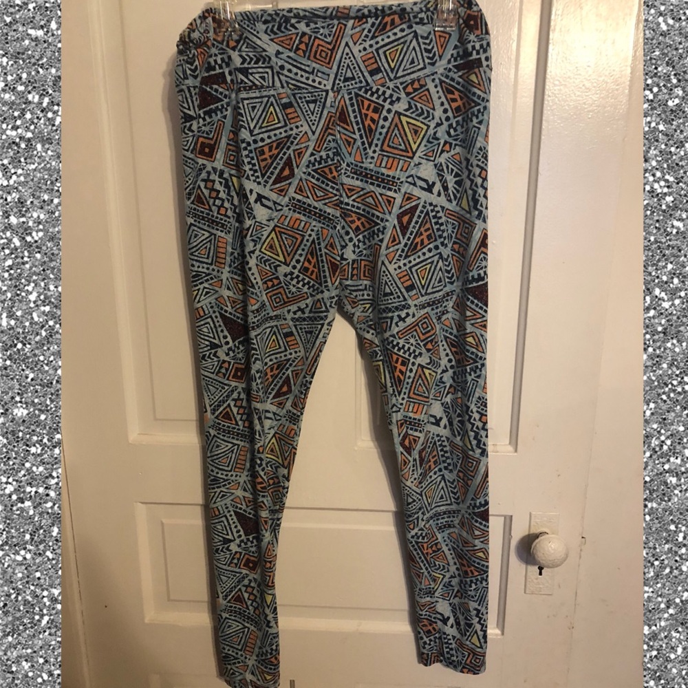LuLaroe Baby Blue Geometric Leggings